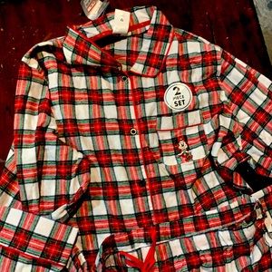 NWT Disney Flannel Pajama Set W/ Minnie 2x
